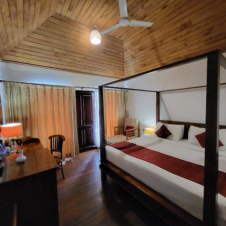Paloma Backwater Resorts Alappuzha Exterior foto
