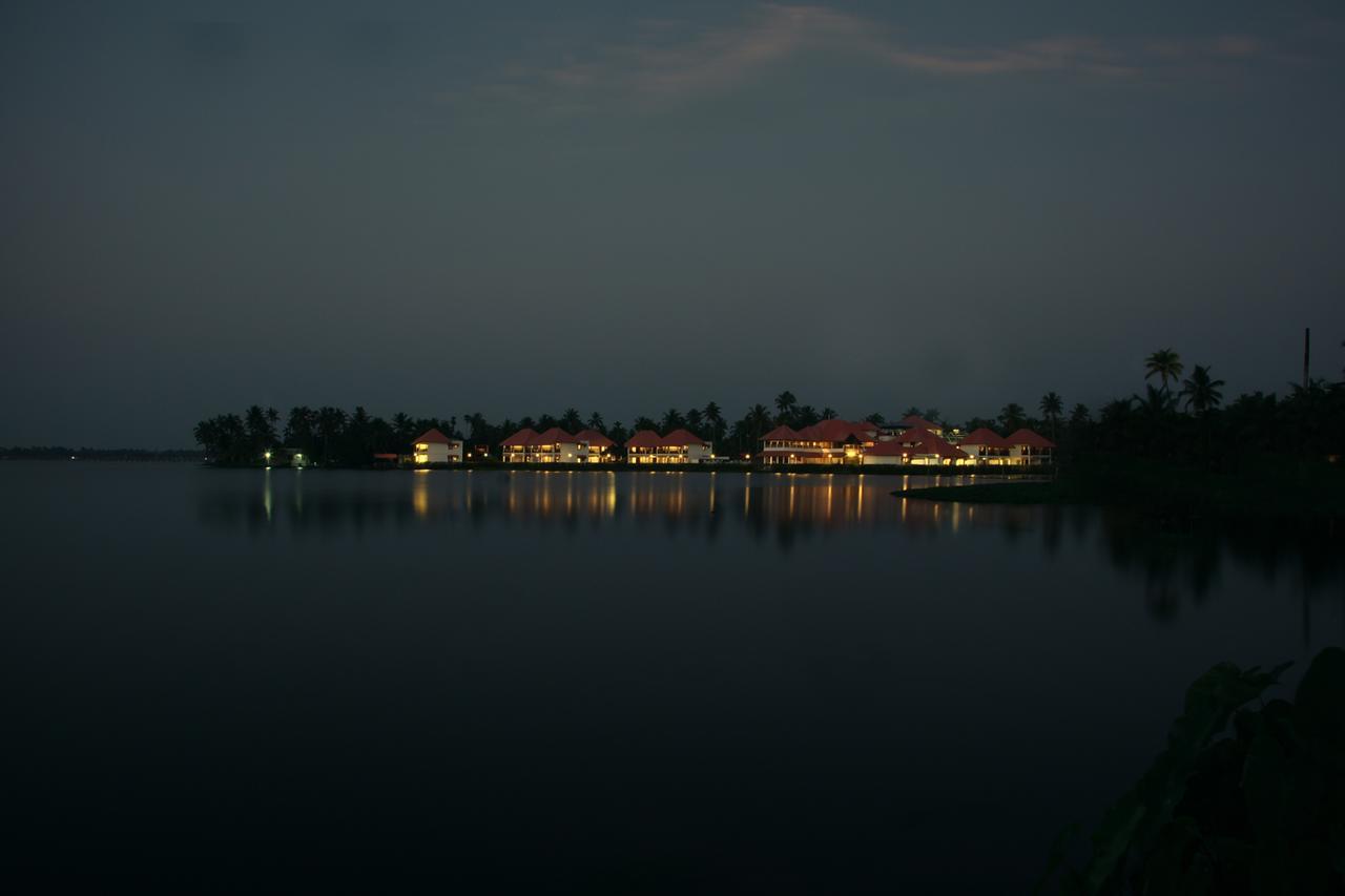 Paloma Backwater Resorts Alappuzha Exterior foto